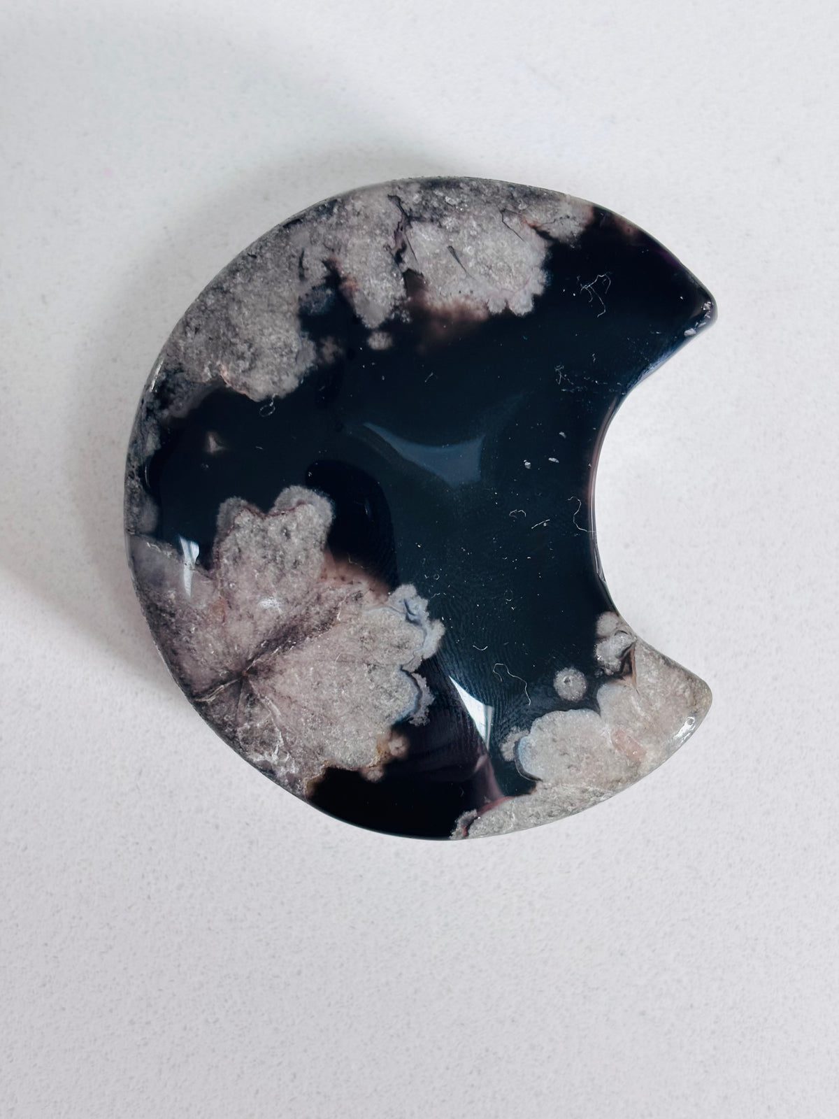 Black Flower Agate Heart